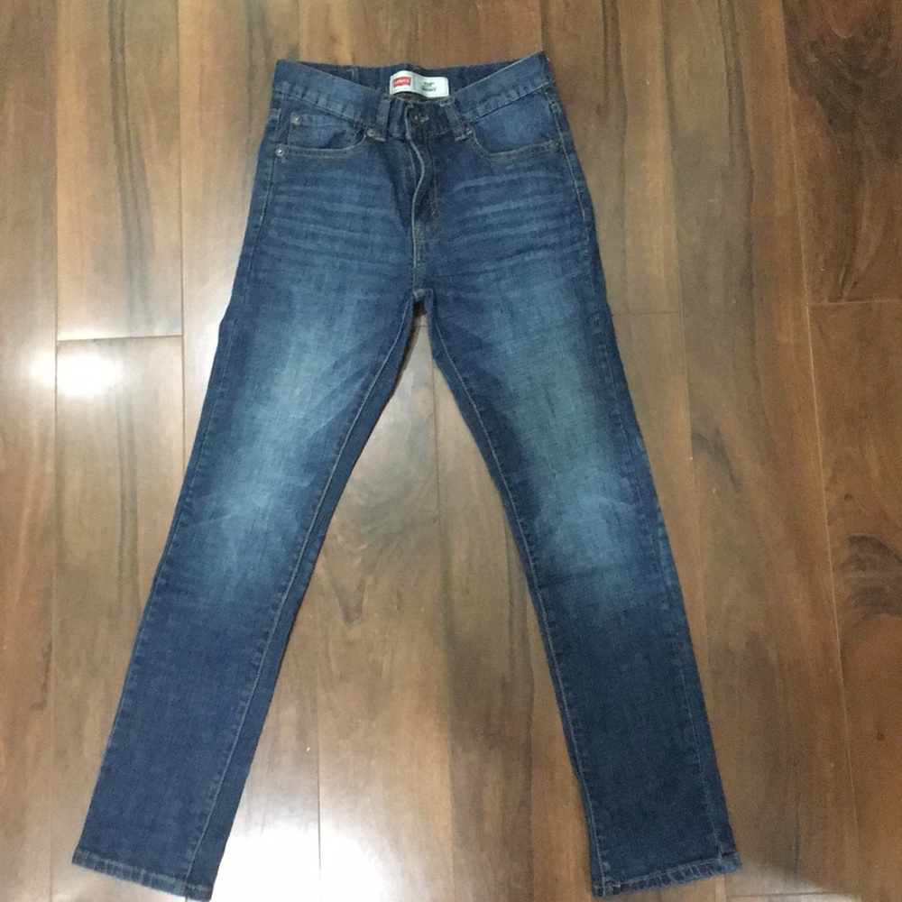 Levi’s pants